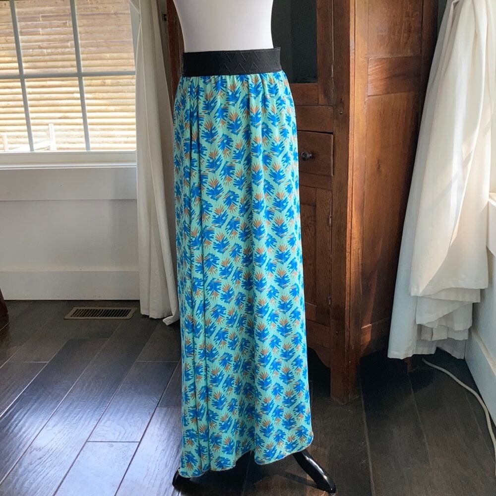 LuLaRoe Feather Print Chiffon Maxi Skirt, Size XS